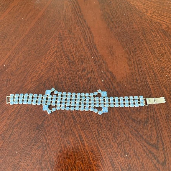 Vintage Jewelry Set - Picture 11 of 12